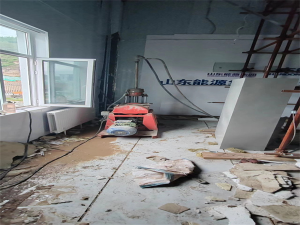 通城地基基础下沉墙体裂缝加固注浆顶升施工